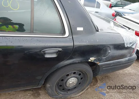 2011 Ford Crown Victoria Police Interceptor from USA, damaged, VIN 2FABP7BV7BX124377